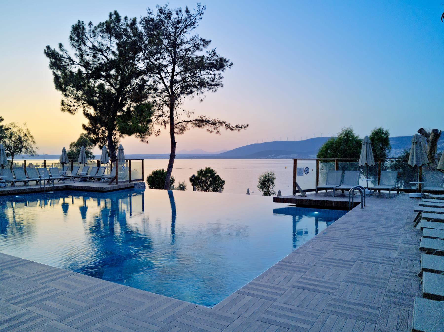 Infinity Pool