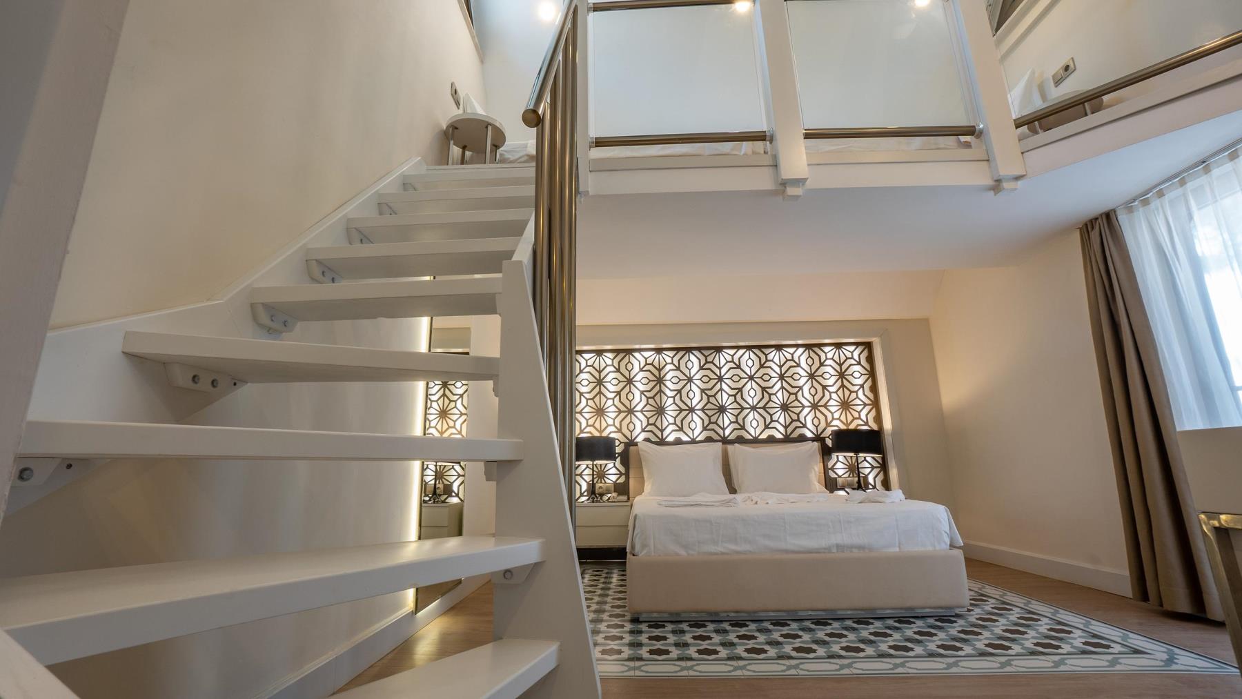 Family Loft Room