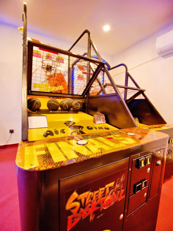 Game Hall